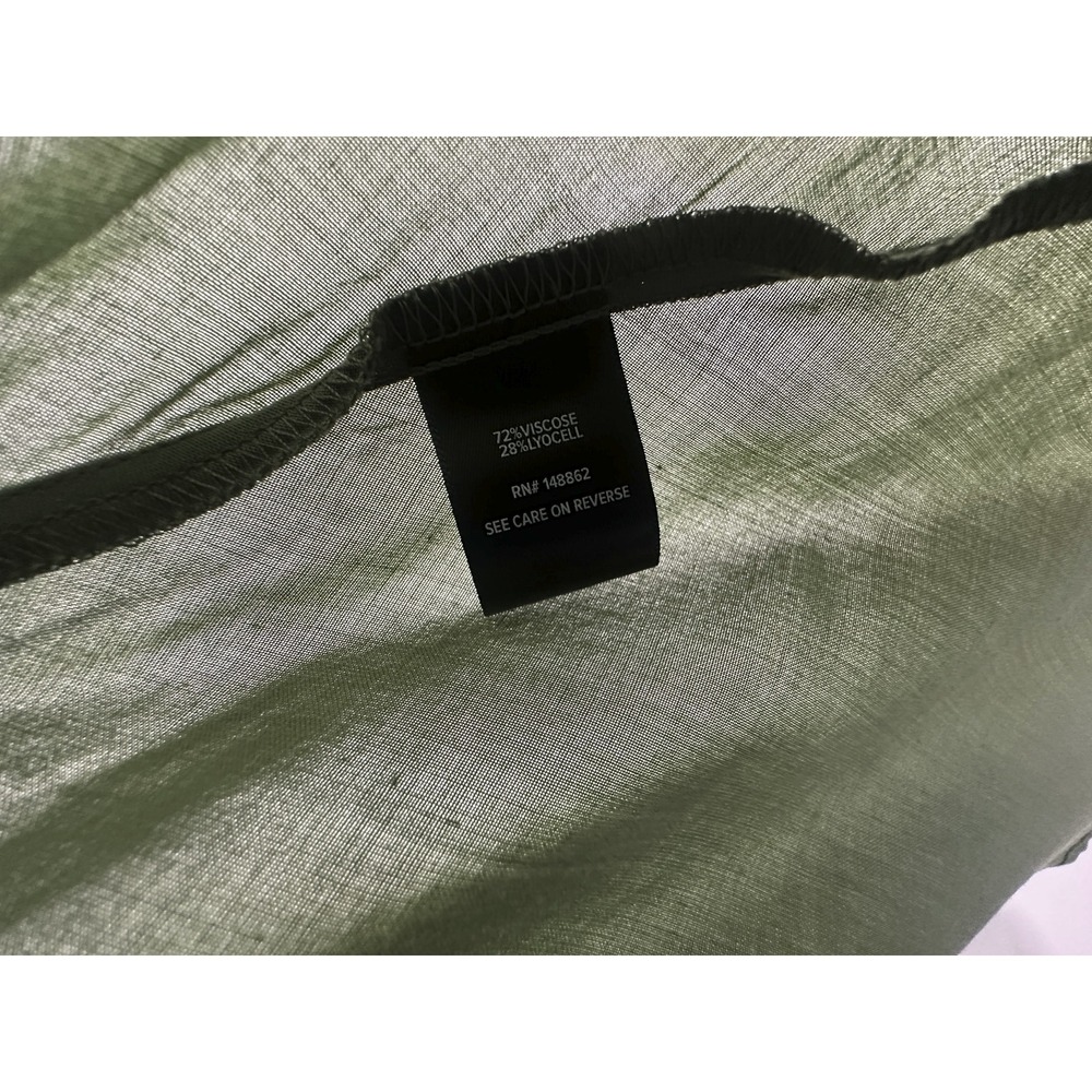 NWT Torrid Babydoll Challis Sharkbite Flutter Sleeve Top Green Plus Size 2 2X - Picture 9 of 16